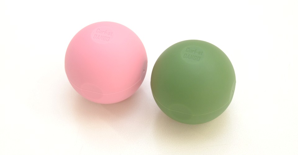 西山ケミックスが生産した筋膜リリースボール